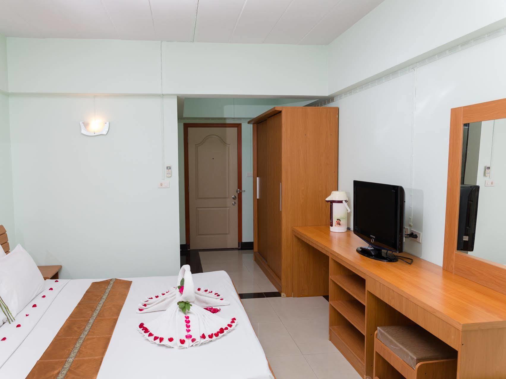The Garden Place Bangkok Нонтабури Екстериор снимка